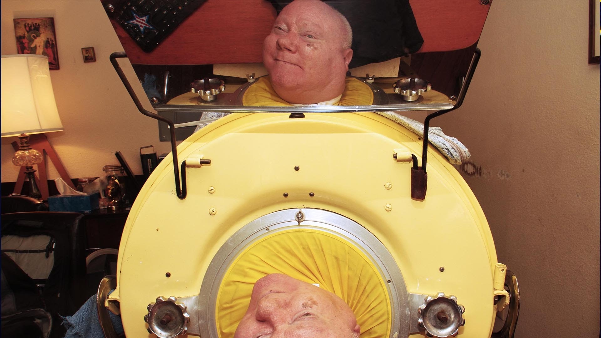 This Man Has Been Using An Iron Lung Since 1952 The Iron Lung Memes