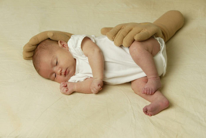 20 Bizarre Pillows You Can Actually Buy Man Pillow Guff