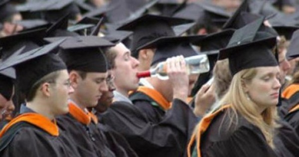 John roberts message to graduates image