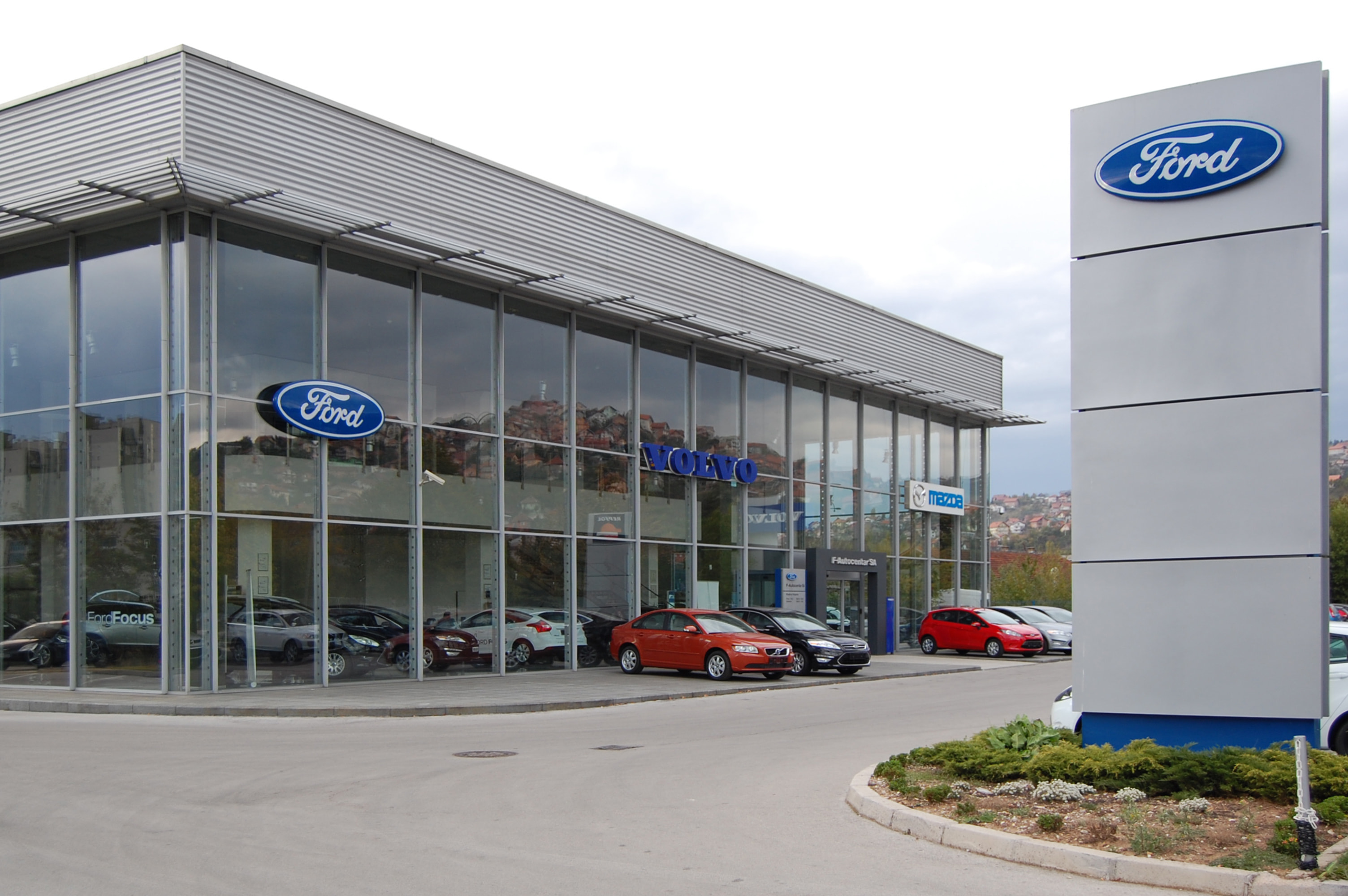 These People Are Revealing the Biggest Car Dealership Scams You Should